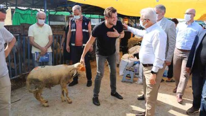 Başkan Erdem’den hayvan pazarına ziyaret