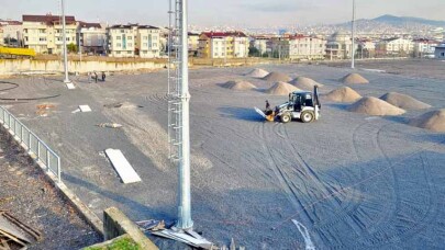 Darıca Nene Hatun Stadında sıra çim serimine geliyor