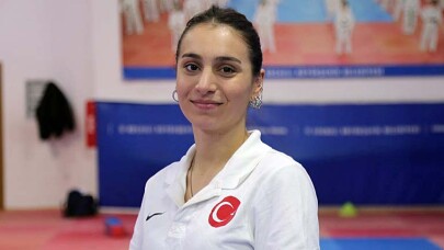 Demirtürk; 'Kağıtspor hayatıma çok şey kattı'