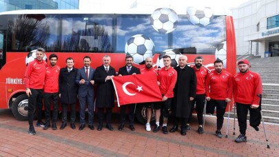 Ampute Futbol Milli Takımı’na Kocaeli Büyükşehir’den otobüs