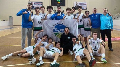 Sakarya Büyükşehir Basketbol'da Marmara Bölge Şampiyonu oldu