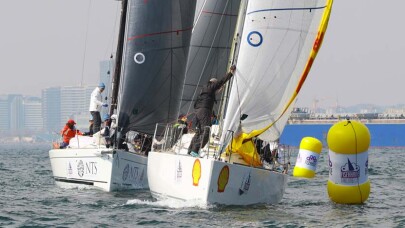 Fişekhane Sailing Cup için yelkenliler kıyasıya rekabetle yarıştı