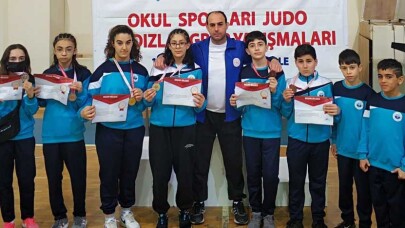 Gemlik Belediyesporlu sporcular başarıya doymuyor