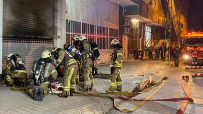 İstanbul Bağcılar'da işyeri yangını