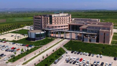 Balıkesir Üniversitesi Hastanesi Büyümeye Devam Ediyor