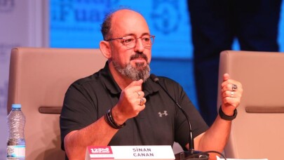 Sinan Canan: İnsan dünyanın kanseri olacak