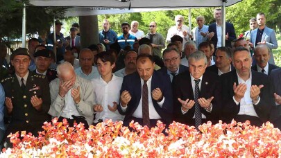 Ekrem Yüce: Yaşadığımız her güzel günü onlara borçluyuz