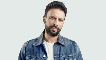 Tarkan, yeni şarkısı YAP Bİ GÜZELLİK ile sevenleriyle buluştu