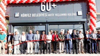 Körfez’in ‘çınarları’ için 60+  Aktif Yaşlanma Kulübü açıldı