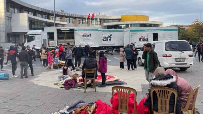 Kocaeli Büyükşehir’in mobil afet tırları Düzce’de