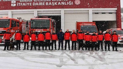 Balıkesir, depremin yaralarını sarmak için yola çıktı