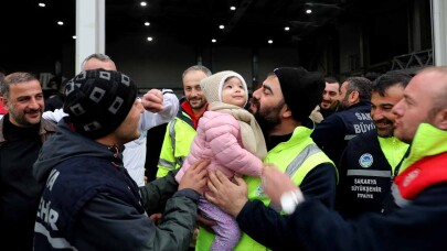 Afet bölgesinde ‘umuda giden’ yolu onlar kazmıştı