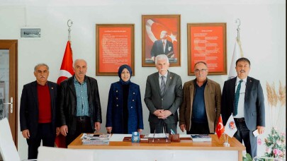 Nur Gülşan: 2023 Seçimleri Bizim İçin Mihenk Taşıdır