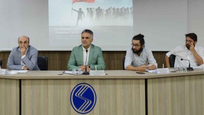 SAÜ'de ‘Demokrasi ve Milli Birlik Günü’ isimli bir panel düzenlendi