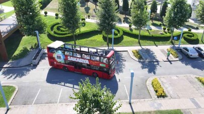 Çift katlı turizm otobüsü Sakarya'da seferlere başladı