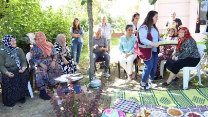 İzmitli çınarlar gözleme günüyle yaza veda etti