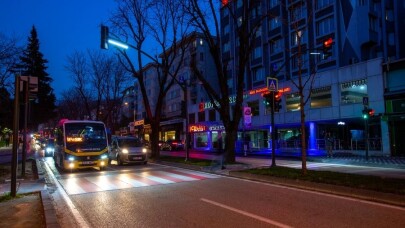 Bursa'da yaya güvenliği için yeni bir uygulama daha başladı