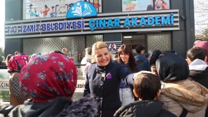 İzmit Belediyesinin Ortaokul Destek Kursu için Kurum Kabul Sınavları başladı  