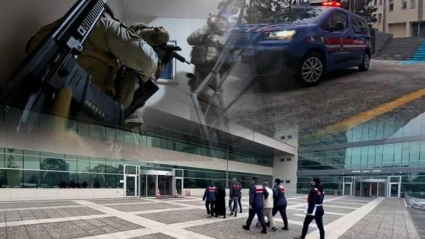 32 İlde Jandarma Eş Zamanlı FETÖ Operasyonlarında 64 Kişi Yakalandı