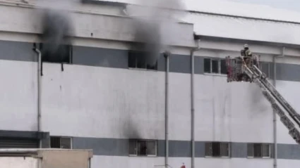 Bursa’da mobilya fabrikasında korkutan yangın