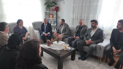 Veysel Şahin Bayındır’da ziyaretlerde bulundu