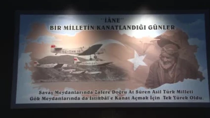 SOLOTÜRK pilotları İstanbul’da vatandaşlarla bir araya geldi
