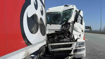 Kuzey Marmara Otoyolu’nda zincirleme kaza: 1 yaralı