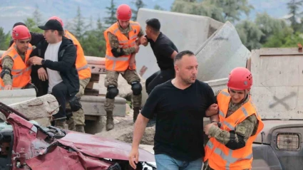 TSK’dan "İnsani Yardım Tatbikatı-2026"da gerçeğini aratmayan deprem senaryosu