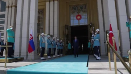 İletişim Başkanlığı: "Liderler, Türkiye-Slovakya ikili ilişkileri ile bölgesel ve küresel konuları ele aldı"
