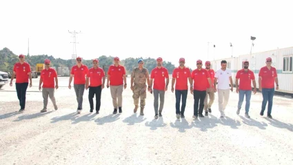 15 Temmuz gazileri Gabar’da petrol üretim tesisini gezdi