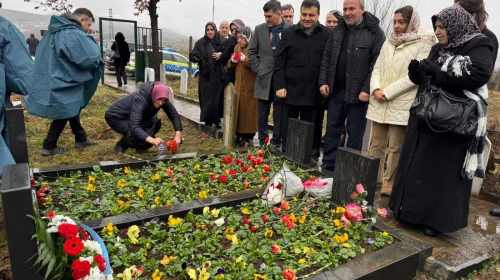 Direnişin sembolü 'Türkan bebek' mezarı başında anıldı