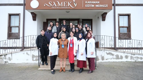 Sakarya Büyükşehir Belediyesi SAMEK'te Gençlere Sanat ve Meslek Eğitimi Sunuyor