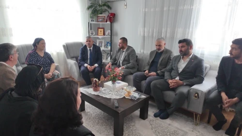 Veysel Şahin Bayındır’da ziyaretlerde bulundu