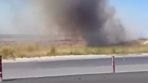 Büyükçekmece’de geniş alanda ot yangını