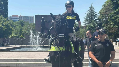 NATO Zirvesi öncesi başkentte atlı polislerin mesaisi sürüyor
