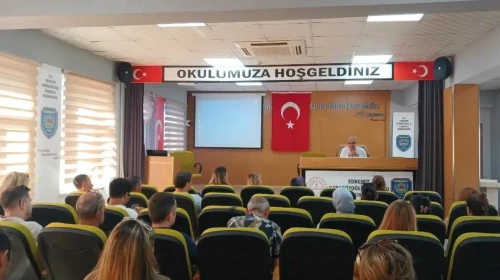 Edremit’te yönetici adaylarına eğitim semineri