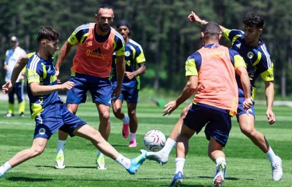 Fenerbahçe, hazırlıklarını sürdürdü