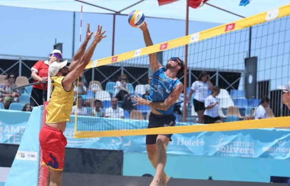 Plaj Voleybolu Dünya Turu’nda Balıkesir Etabı sona erdi