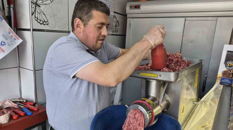 Sıcak havalarda kırmızı et ve tavuk tüketimine dikkat