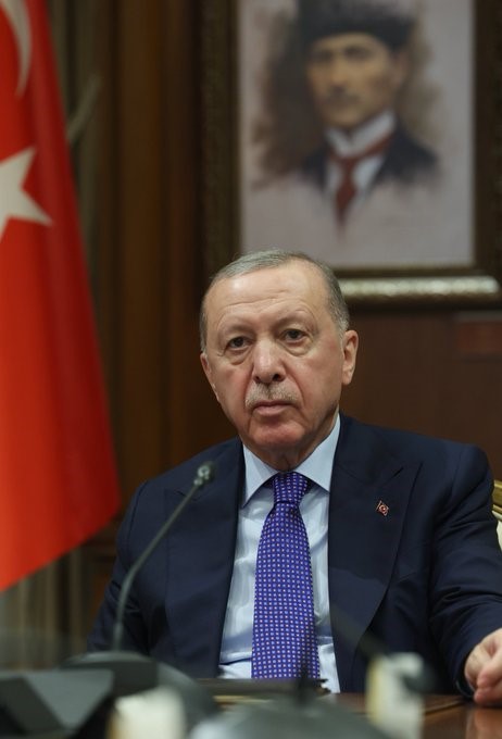 cumhurbaskani-erdogan-ukrayna-konusunda-gonulluler-koalisyonu-liderler-zirvesinin-cevrimici-toplantisina-katildi