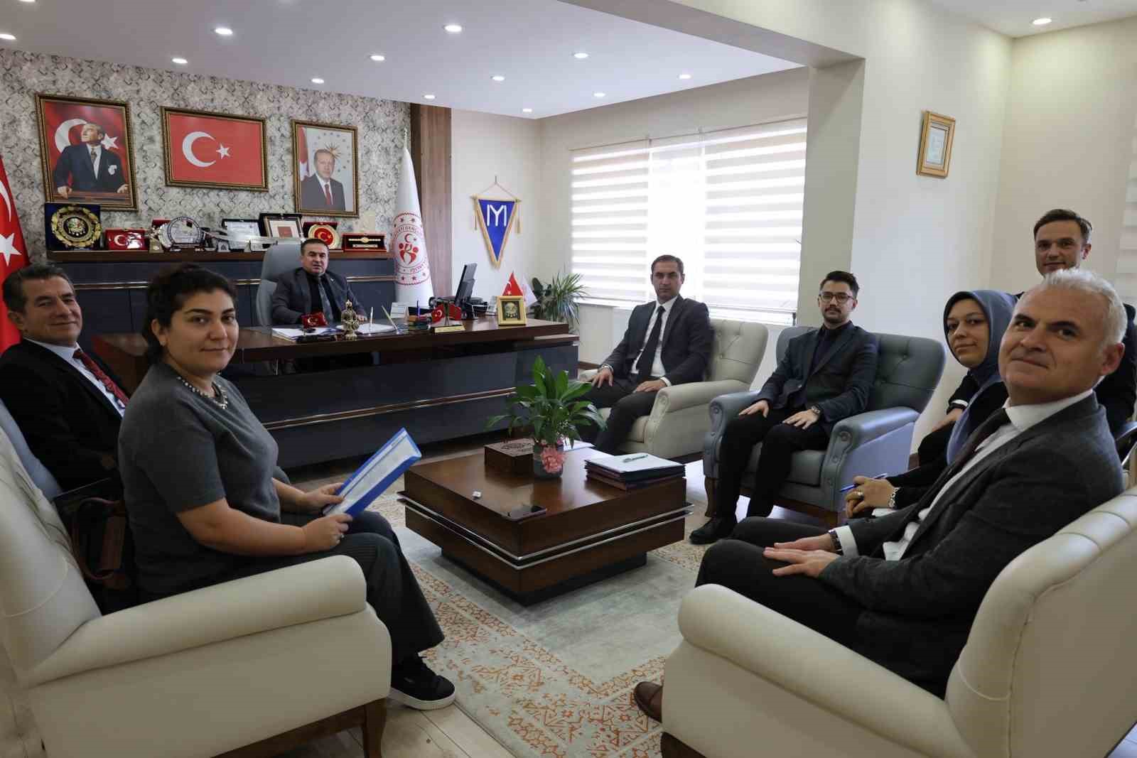 is-birligi-protokolu-toplantisi-bilecikte-yapildi