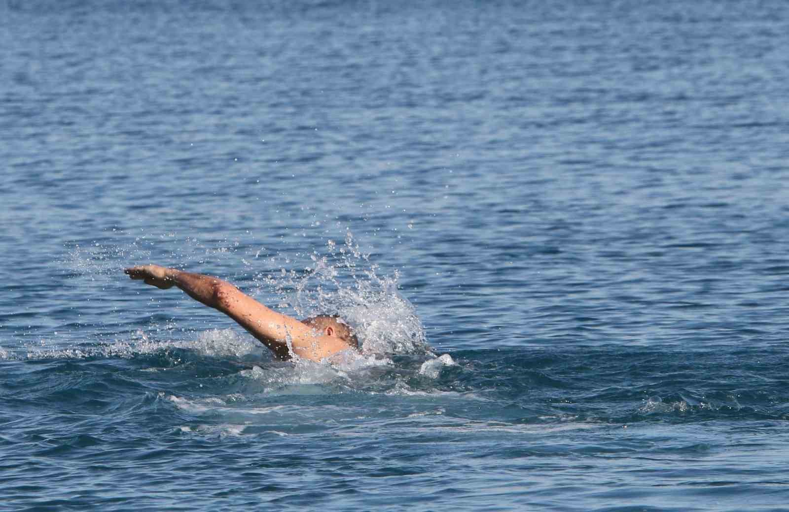 antalyanin-gecesi-kis-gunduzu-yaz-aksam-soba-yaktik-gunduz-gunesleniyoruz