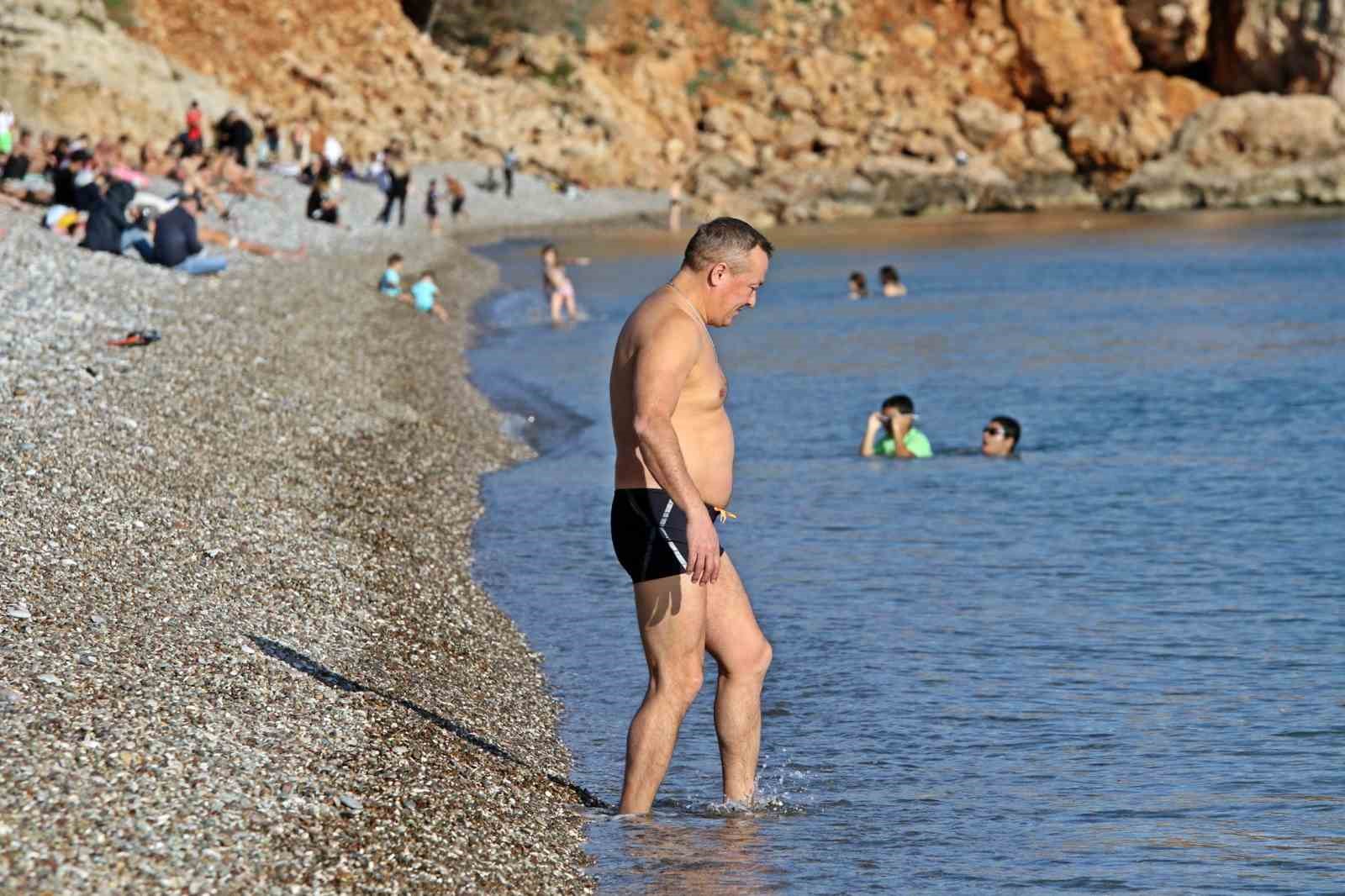 antalyanin-gecesi-kis-gunduzu-yaz-aksam-soba-yaktik-gunduz-gunesleniyoruz