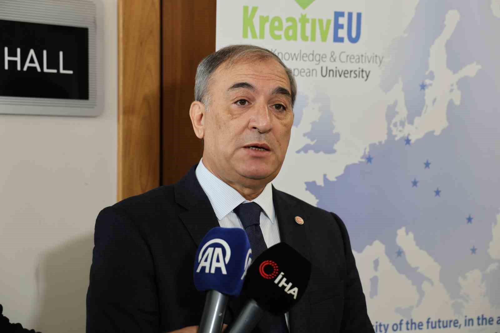doc-dr-ilyas-saribas-deprem-yonetmeligimiz-iyi-maalesef-bu-sahaya-yansimiyor