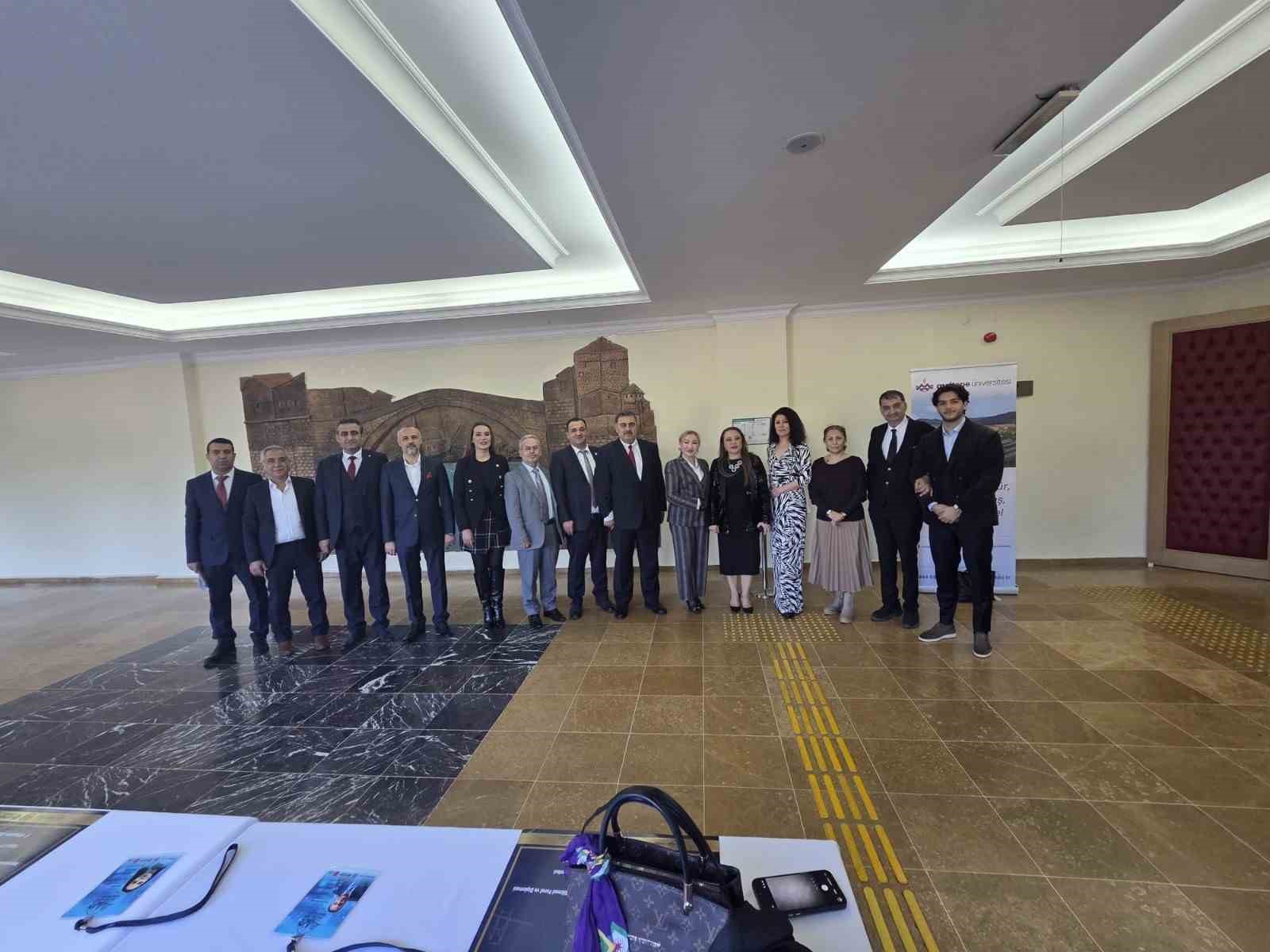 saglik-ticaret-ve-diplomasi-istanbulda-bulustu