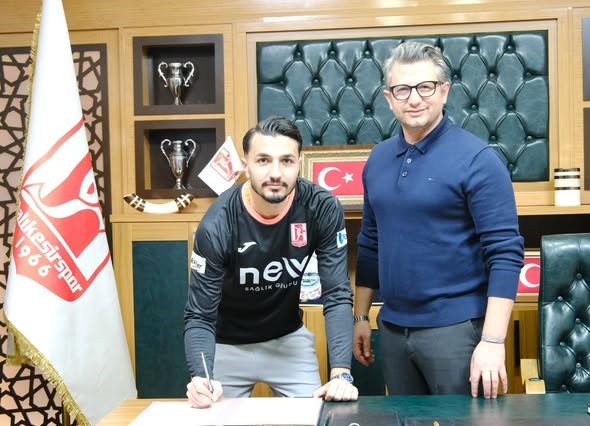 balikesirspor-muhammed-resul-yildirim-ve-mehmet-emre-yara-imza-attirdi