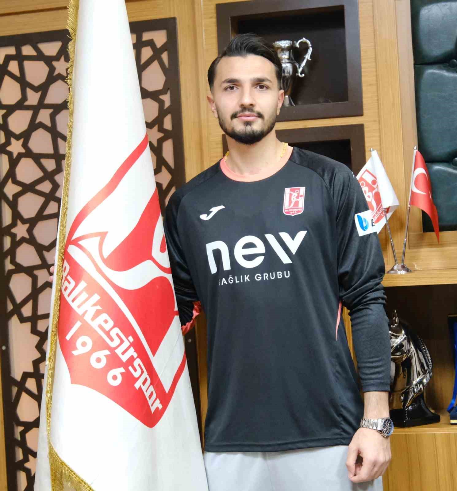balikesirspor-muhammed-resul-yildirim-ve-mehmet-emre-yara-imza-attirdi