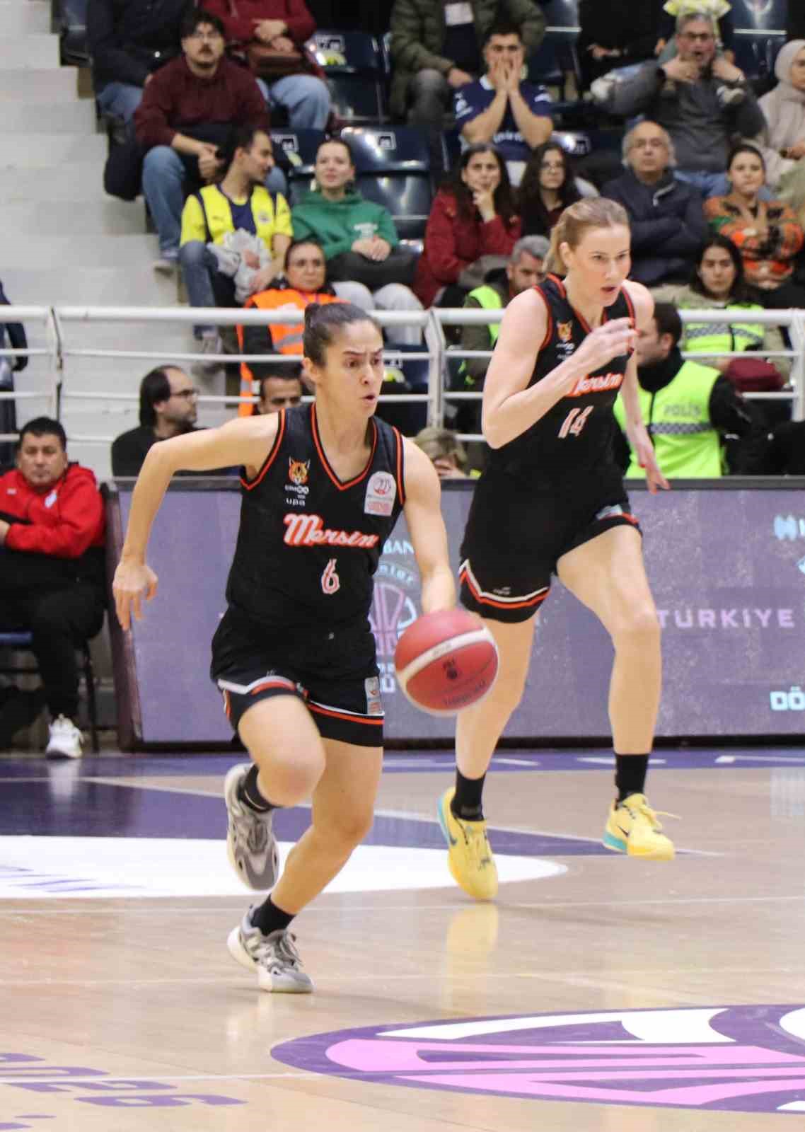 basketbol-super-ligi-fenerbahce-opet-84-cimsa-cbk-mersin-66