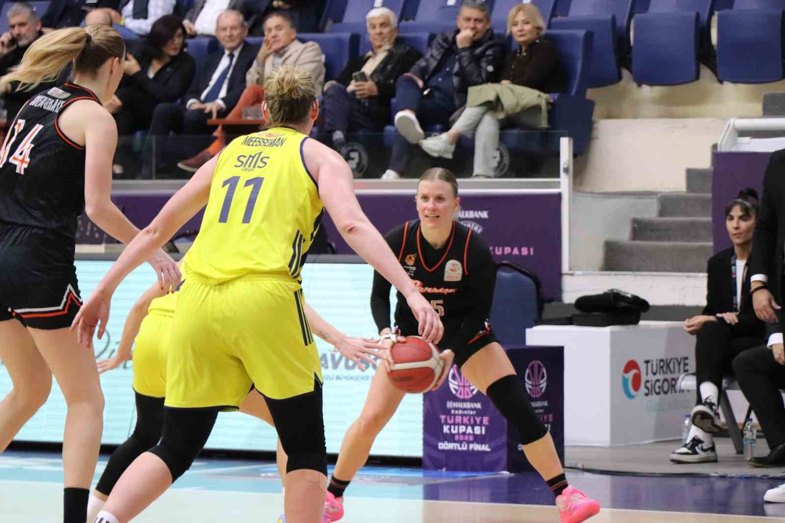 basketbol-super-ligi-fenerbahce-opet-84-cimsa-cbk-mersin-66