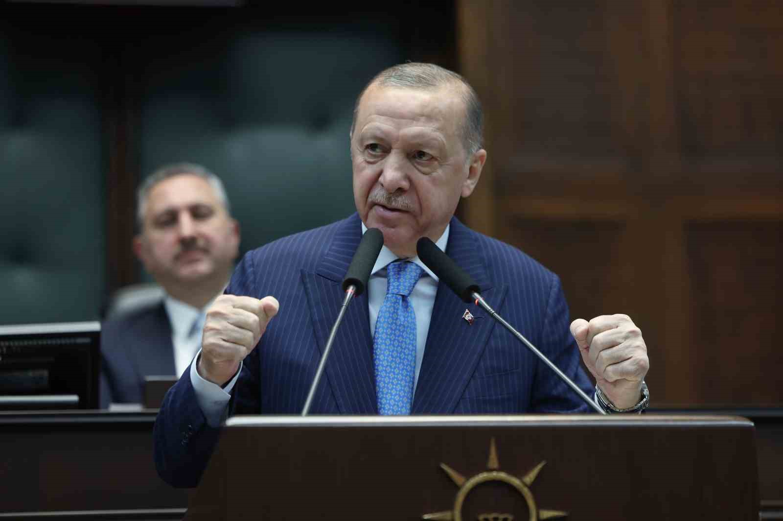 cumhurbaskani-erdogan-bayragimiza-uzanan-o-kirli-elleri-muhakkak-bulacak-bunun-hesabini-o-hainlerden-mutlaka-soracagiz